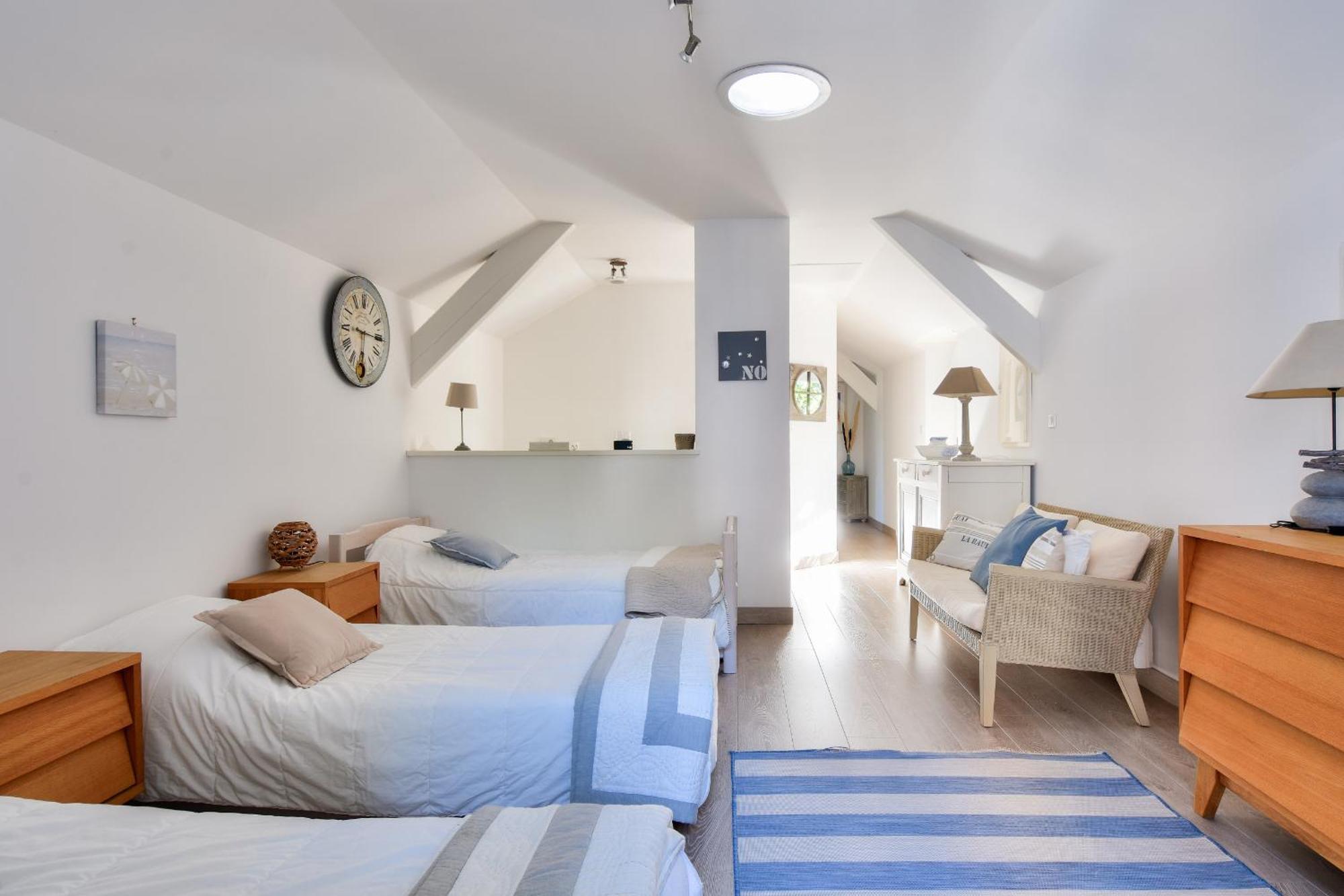 Villa Traditionnelle Pour 8 - 550M De La Plage 诺亚芒提亚 外观 照片