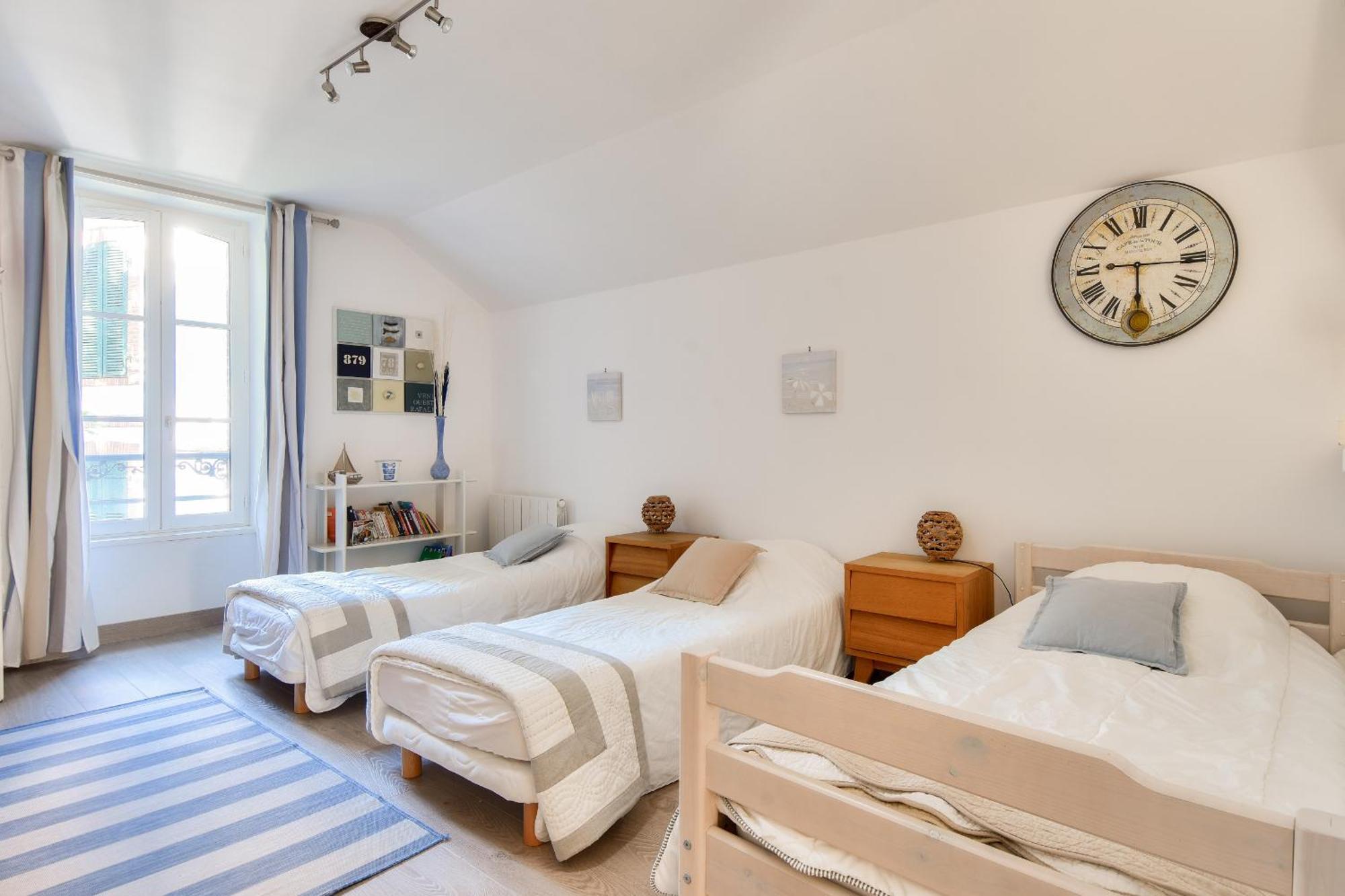 Villa Traditionnelle Pour 8 - 550M De La Plage 诺亚芒提亚 外观 照片