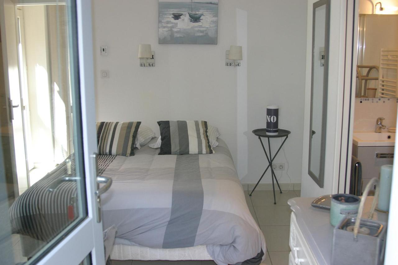 Villa Traditionnelle Pour 8 - 550M De La Plage 诺亚芒提亚 外观 照片